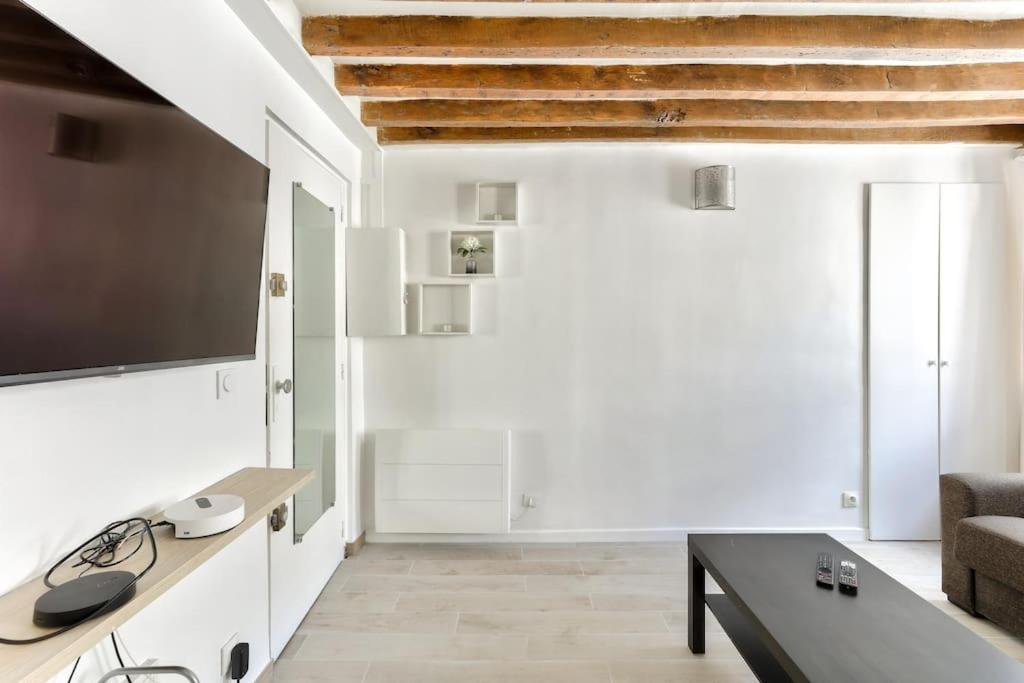 Apartment 5mn Walk From Oberkampf Metro Station Paris